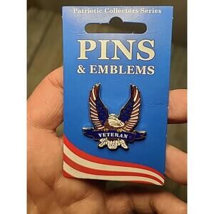 Patriotic Collectors Series Pins And Emblems Eagle With Veteran Word